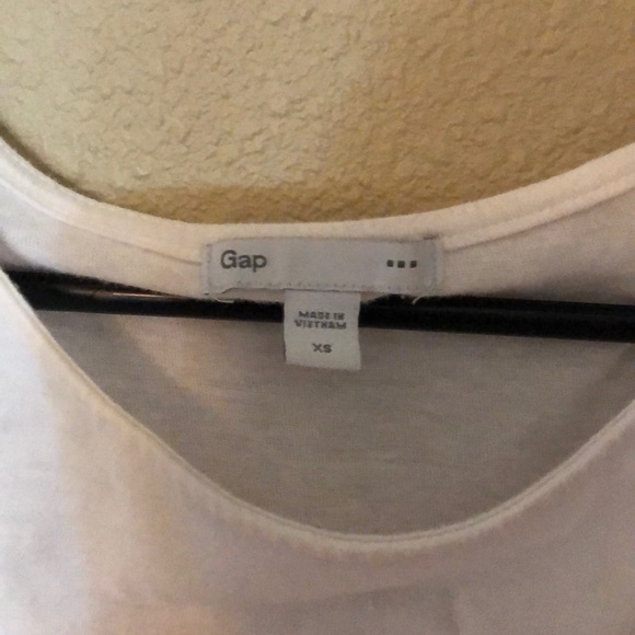 Pink and white striped shirt - Picture 3 of 7